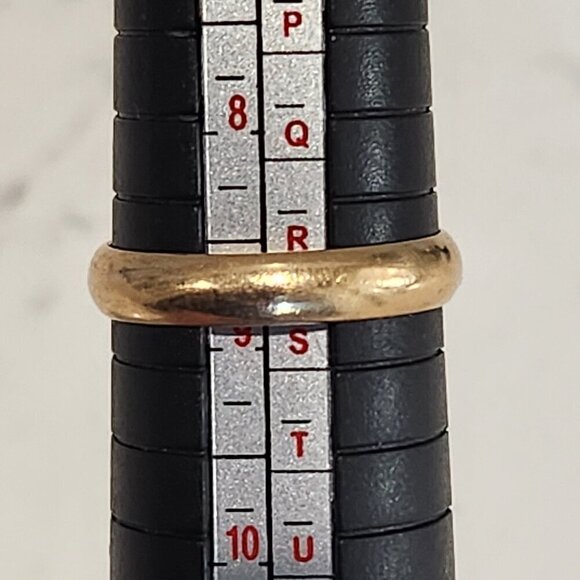 Men's 14k Gold  Wedding Band - Picture 2 of 2